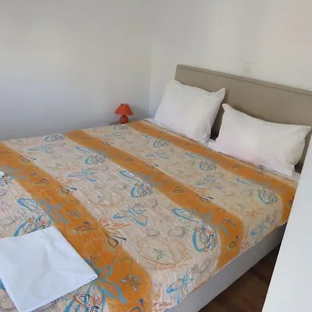 Апартаменты Holidays 5 *